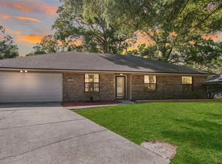 926 Birchfield Ct, Jacksonville, FL 32221