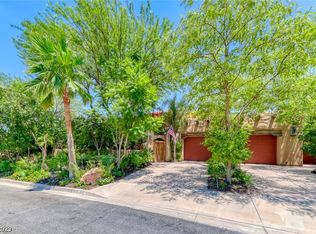 624 E Fairway Rd, Henderson, NV 89015