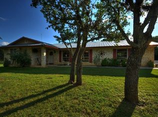 692 River Ranch Dr, Bandera, TX 78003