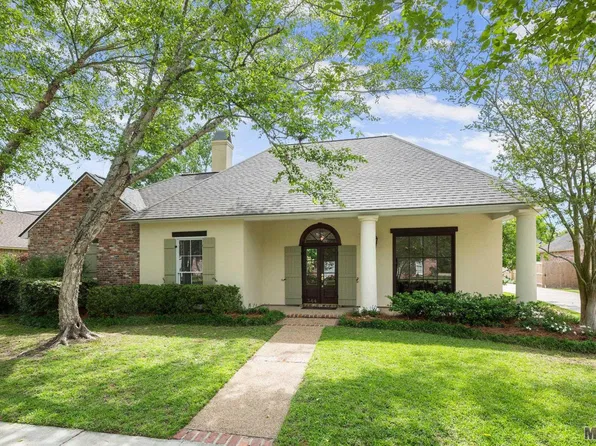 344 Plantation Crest Ct, Baton Rouge, LA 70810