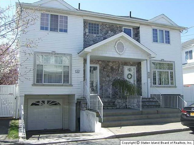1st image of 16 Jessica Ln