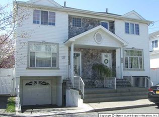 16 Jessica Ln, Staten Island, NY 10309
