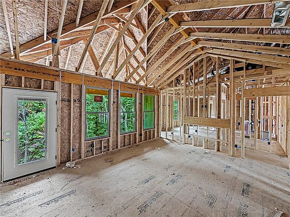 3rd image of 12 Tarbolten Ln