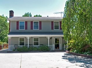 5391 Hog Mountain Rd, Flowery Branch, GA 30542