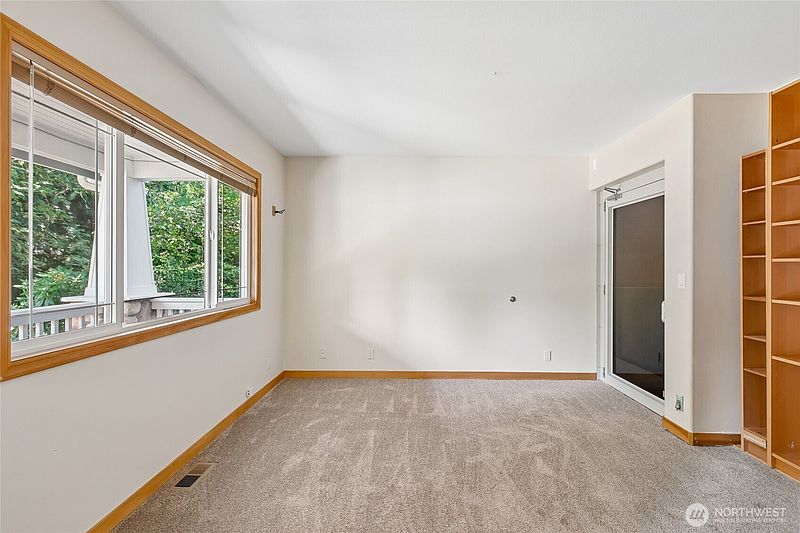 5th image of 15816 84th Avenue NE