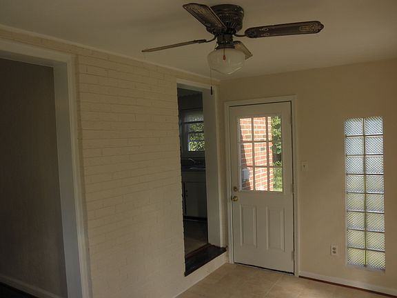 5th image of 3923 Greenlawn Ave NW