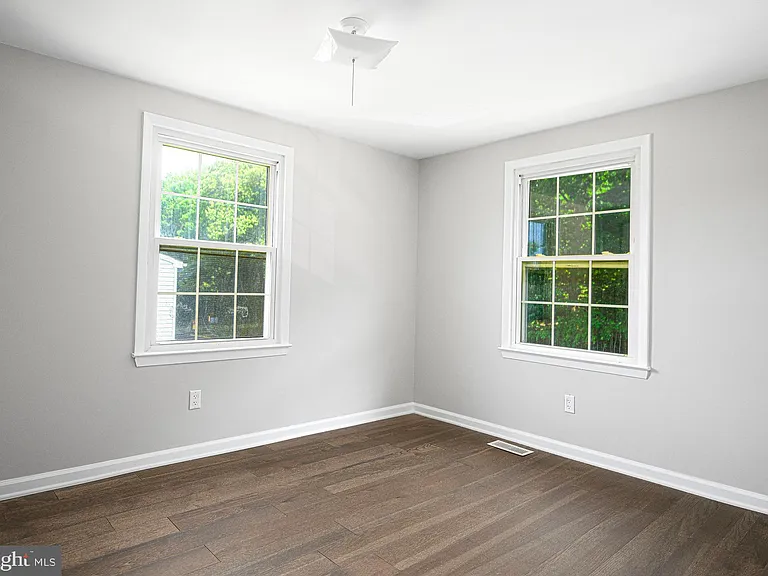 15 Burnsway Ct #9G — Photo 19