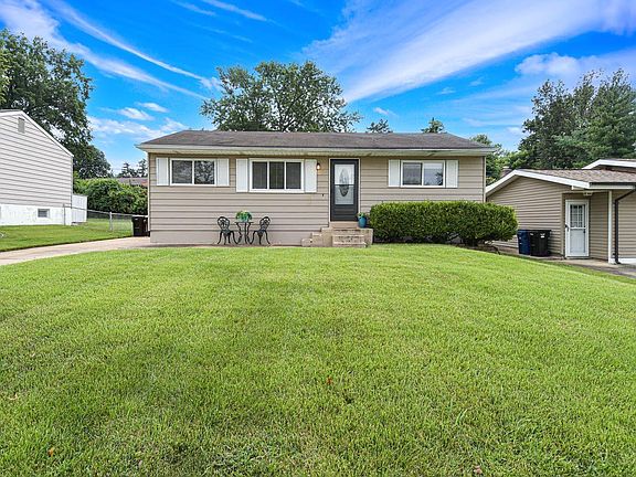 2nd image of 324 Malone Dr