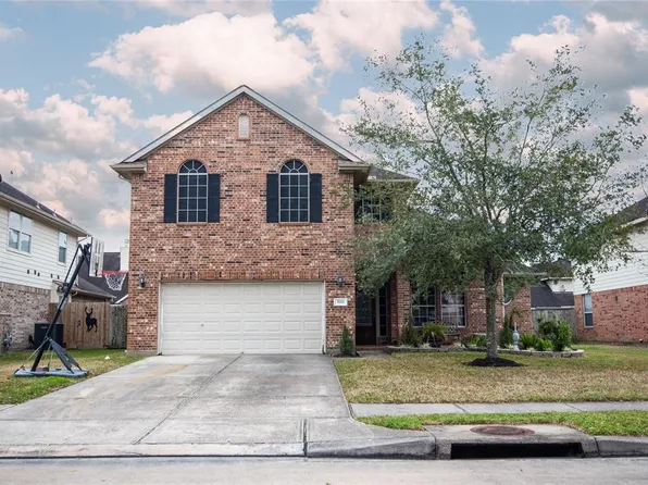 3703 Wild Oak Dr, Pearland, TX 77581