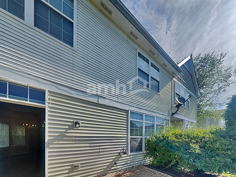 1437 White Pine Ln — Photo 20