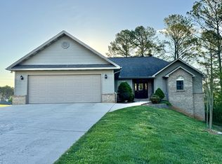 144 Gigi Ln, Loudon, TN 37774