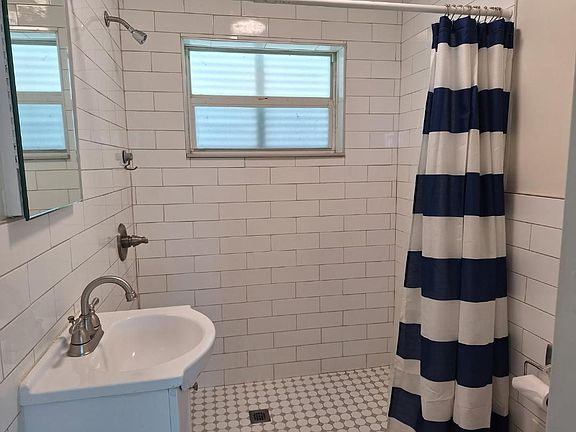 5th image of 9150 44th Ave Unit 1