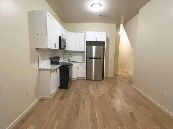 1219 W Silver St, Philadelphia, PA 19133