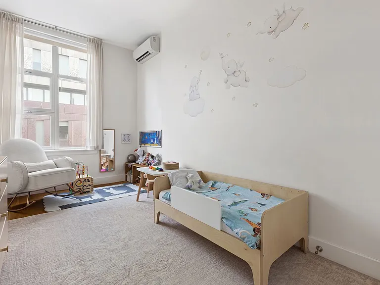 29 S 3rd St #4D — Photo 11