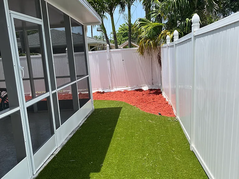 1007 Comanche St — Photo 18