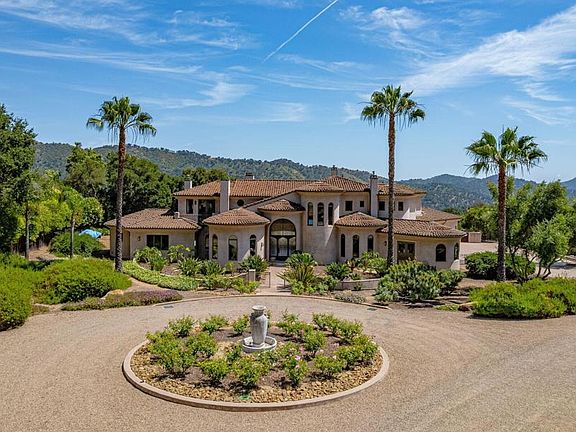 5th image of 10948 Alto Ct
