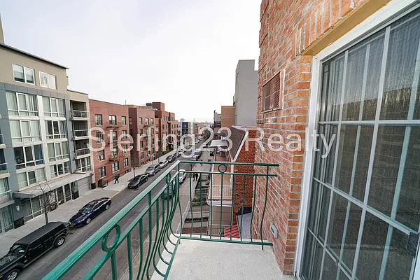 Rented by Sterling Realty Solution Inc | media 4