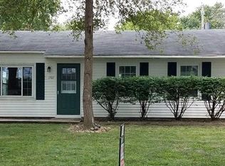 1707 Ridgeland Dr, Champaign, IL 61821