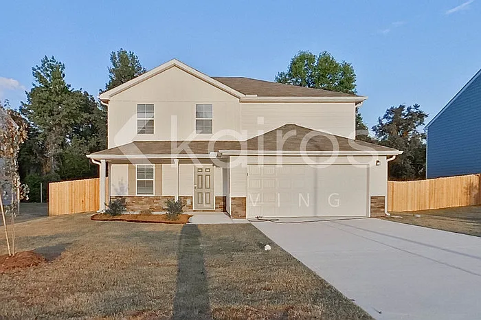 5 bed, 3.0 bath, 2180 sqft, $2,120 — Photo 1