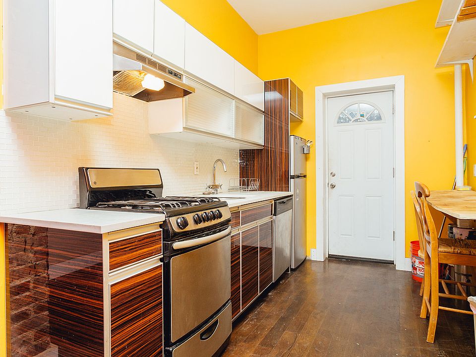 1st image of 1426 Putnam Ave #1B