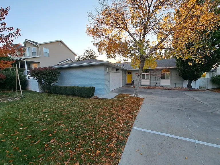 7124 S Ponderosa Dr — Photo 3