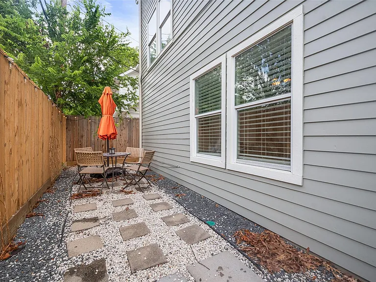 1105 Tulane St #B — Photo 23