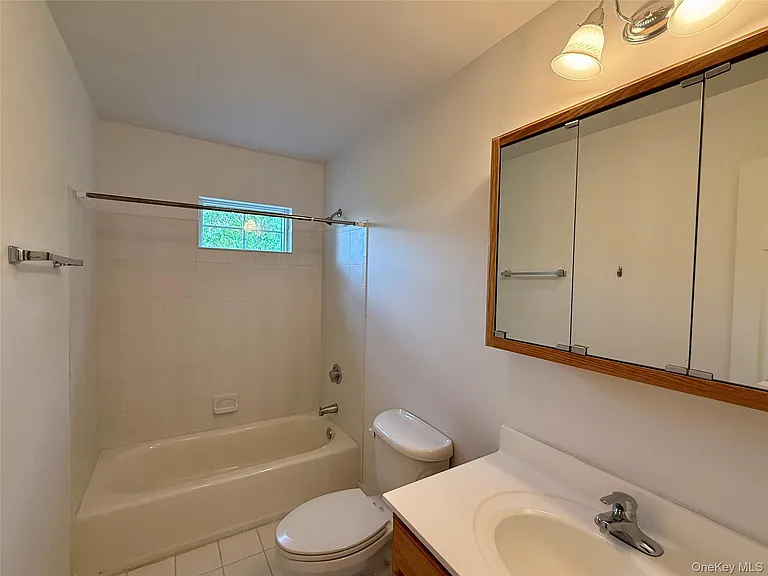 68 Rosemary Way — Photo 14