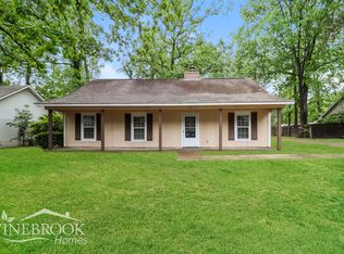 125 Plum Tree Rd, Brandon, MS 39047