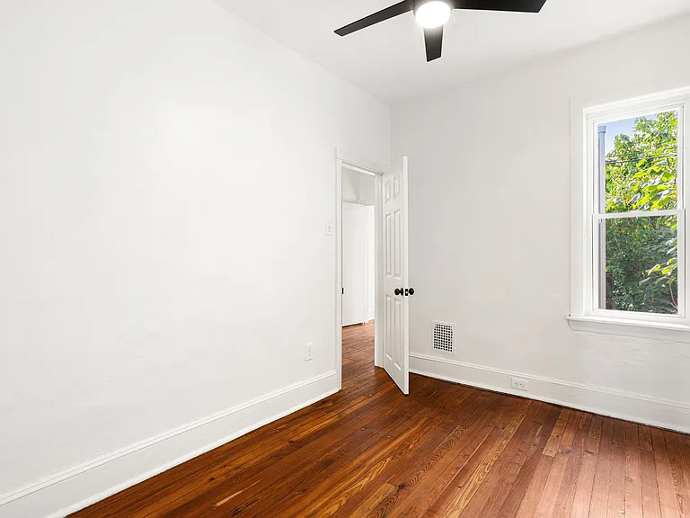 2528 S 63rd St — Photo 18