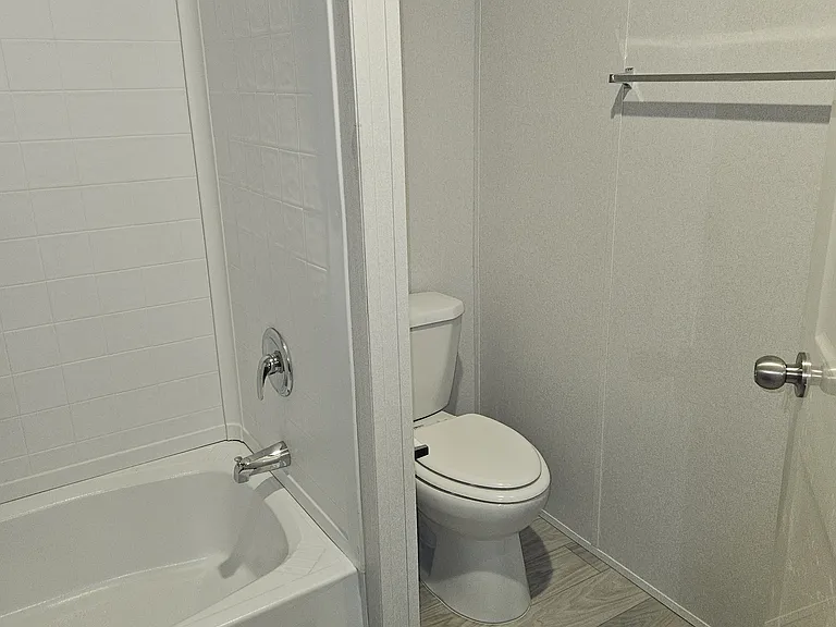 2522 Old Highway 99 S #37 — Photo 8