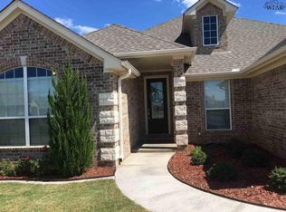 6 Peyton Ct, Wichita Falls, TX 76310