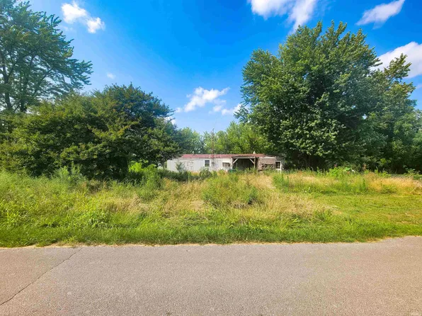 6915 E Cass Buell St, Sullivan, IN 47882