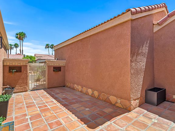 4th image of 76900 Ascalon Ave