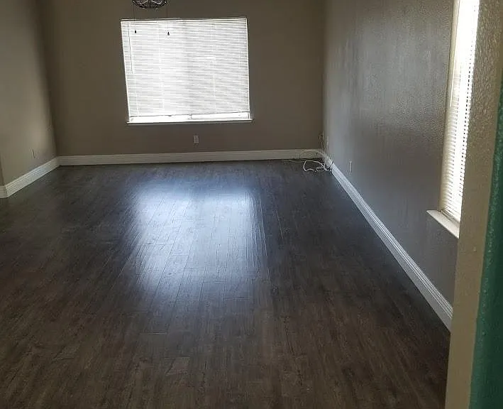 1568 Bullard Ave — Photo 4