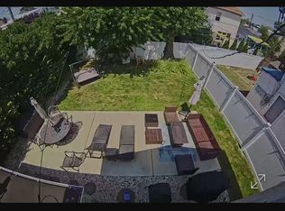 355 E Fulton St, Long Beach, NY 11561