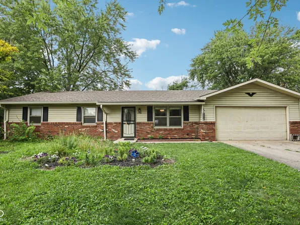 9242 Granville Ln, Indianapolis, IN 46229