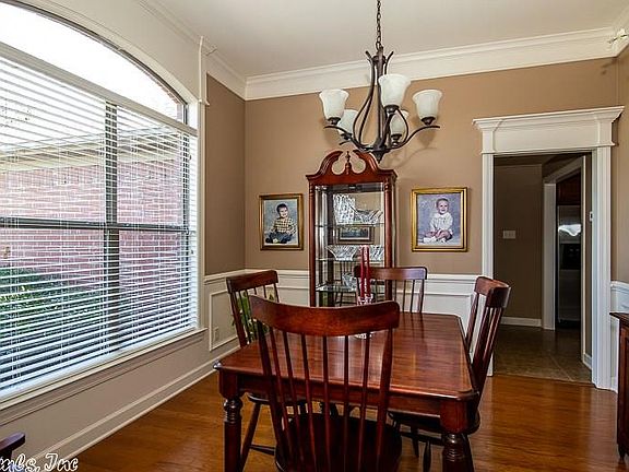 4th image of 129 Beaver Creek Ln
