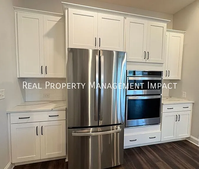 25 Parkway Dr — Photo 15
