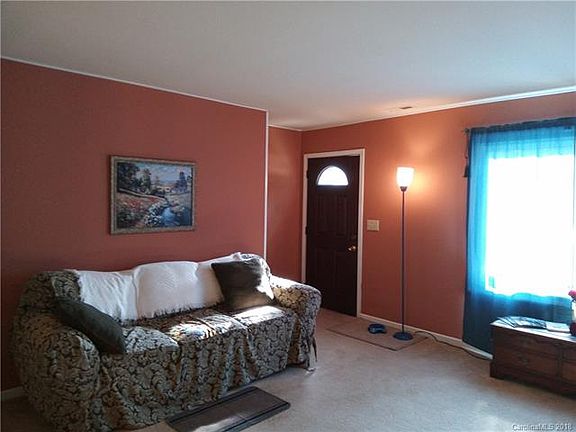 5th image of 5824 Falstaff Dr