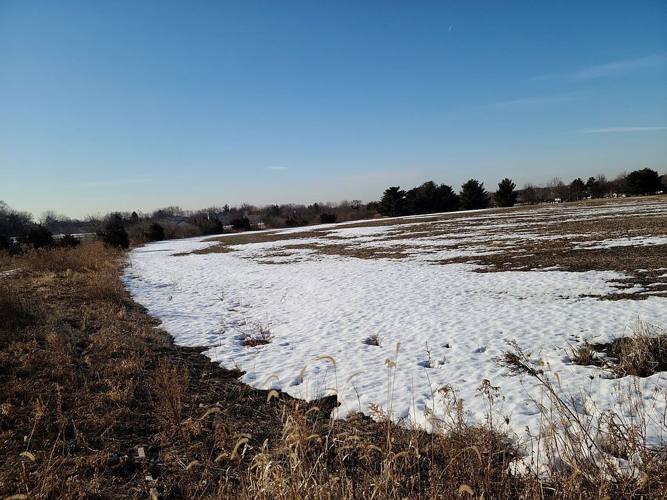 2nd image of 0 Huntley Rd