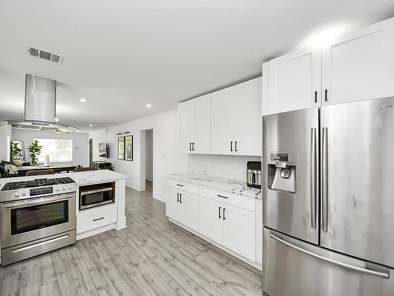 7003 Darien St — Photo 19