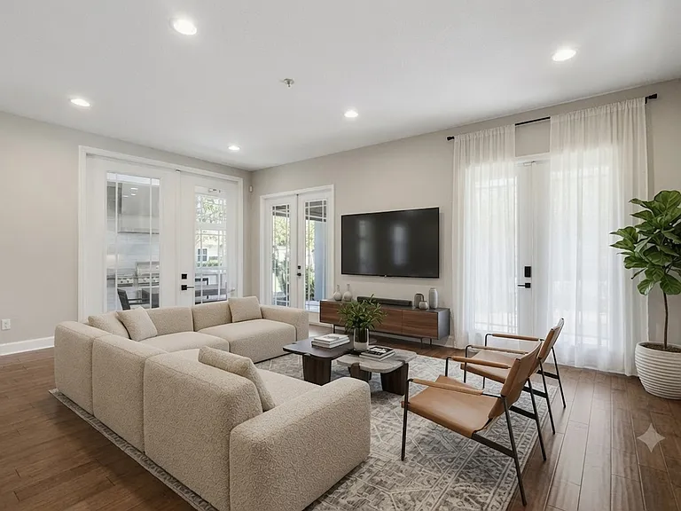 13273 Granger Ave — Photo 10