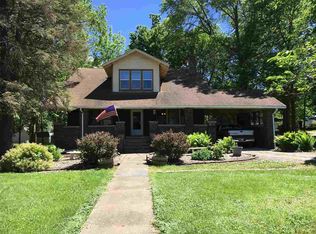 308 E McConnell St, Oxford, IN 47971