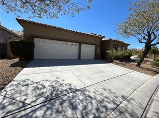 7883 Carson Creek St, Las Vegas, NV 89113