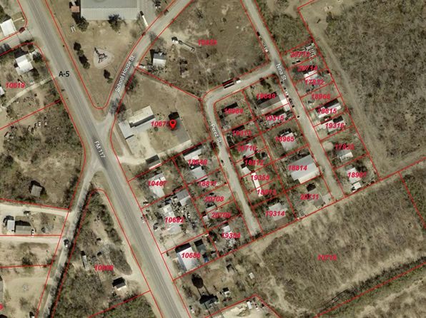 61 S Torres, Batesville, TX 78829