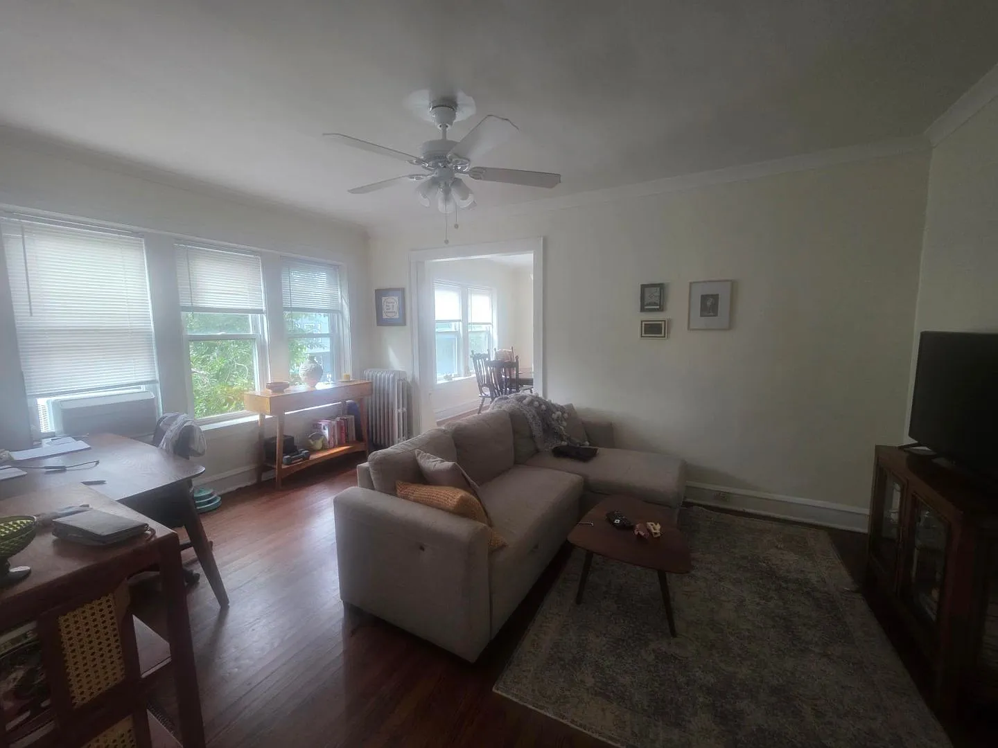 1 bed, 1.0 bath, 621 sqft, $1,725 — Photo 3
