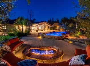 68 Highland Rd, Simi Valley, CA 93065