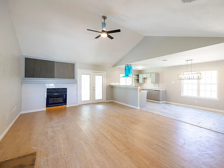 2609 Herring Cir — Photo 5