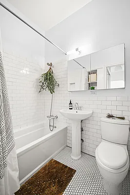 Sold by Highline Residential | media 17