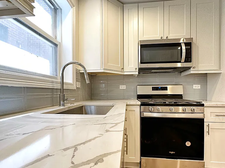 5308 N Damen Ave #2R — Photo 1